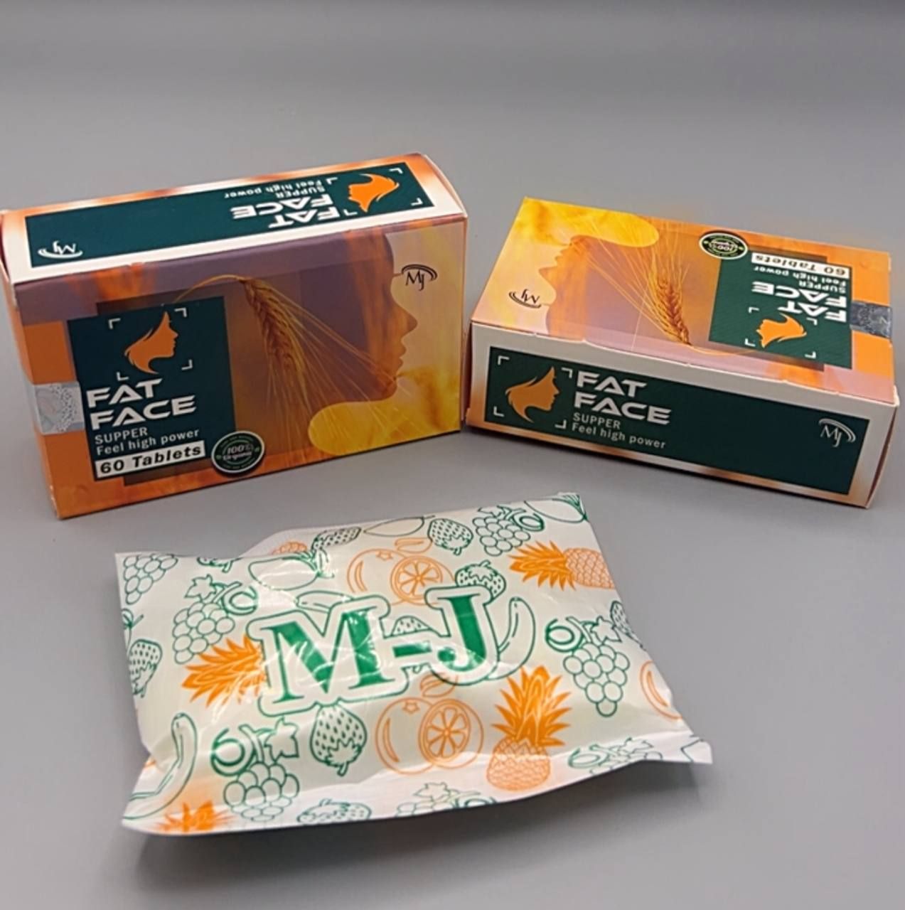 قرص حجم صورت و گونه فیس m.j اورجینال